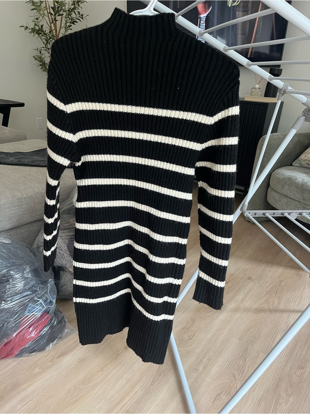 H&M Black and White Striped Ribbed Turtleneck Sweater